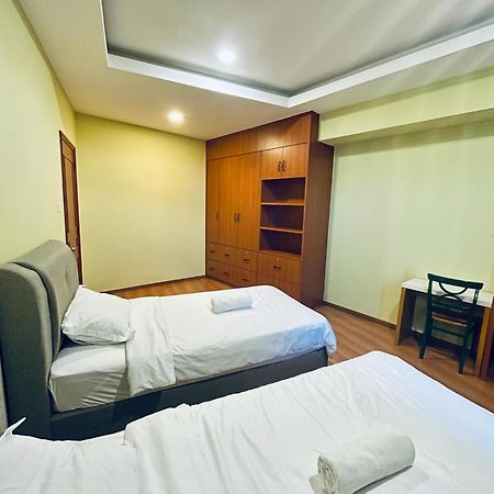 Kuching City Center Riverbank Suites With Marvelous River View Dış mekan fotoğraf
