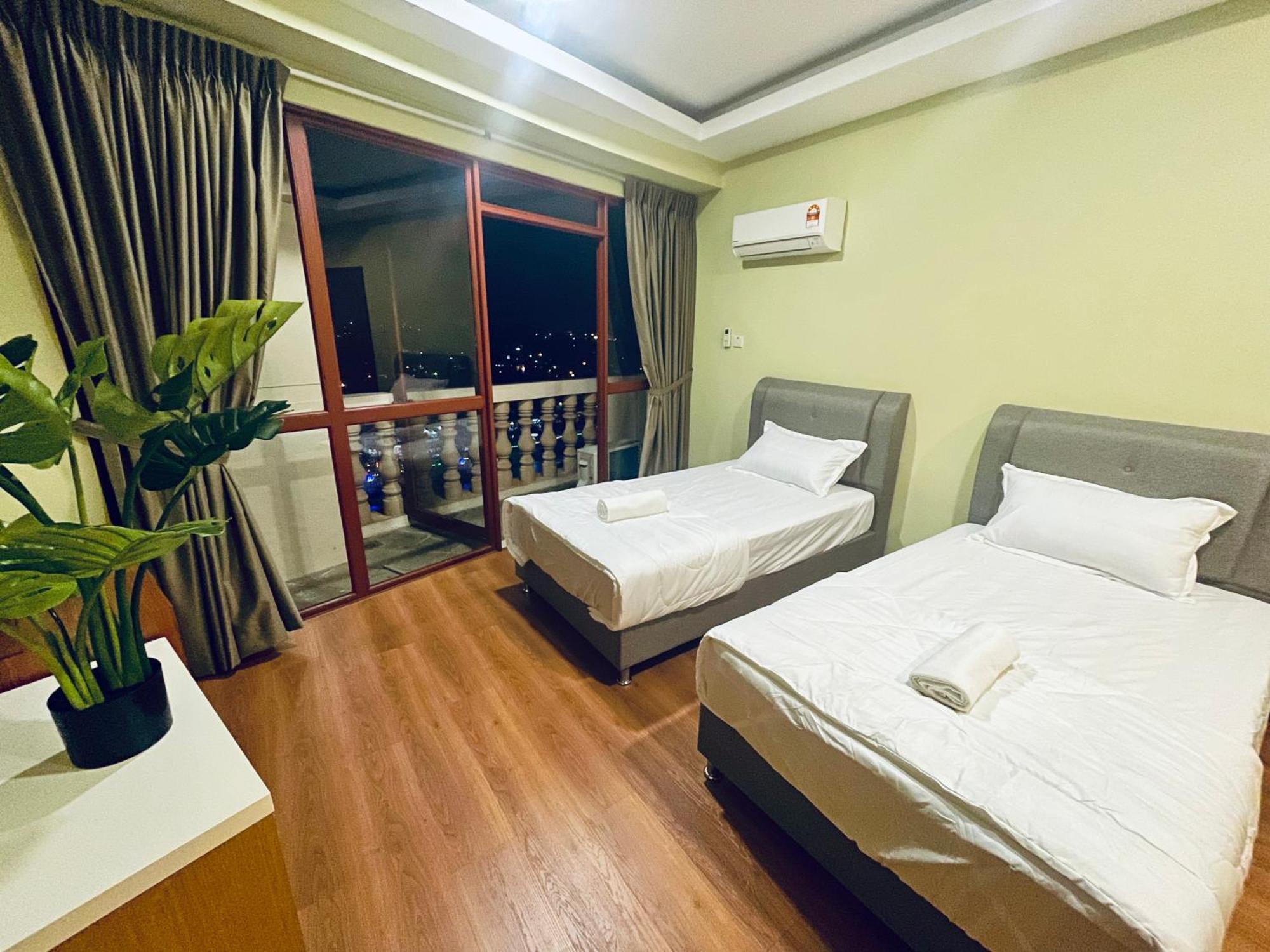 Kuching City Center Riverbank Suites With Marvelous River View Dış mekan fotoğraf