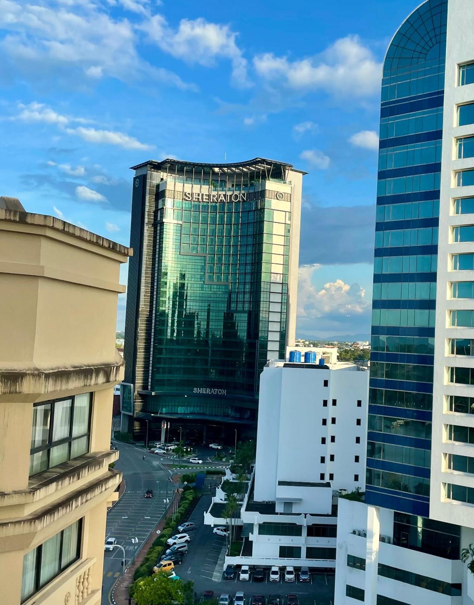 Kuching City Center Riverbank Suites With Marvelous River View Dış mekan fotoğraf